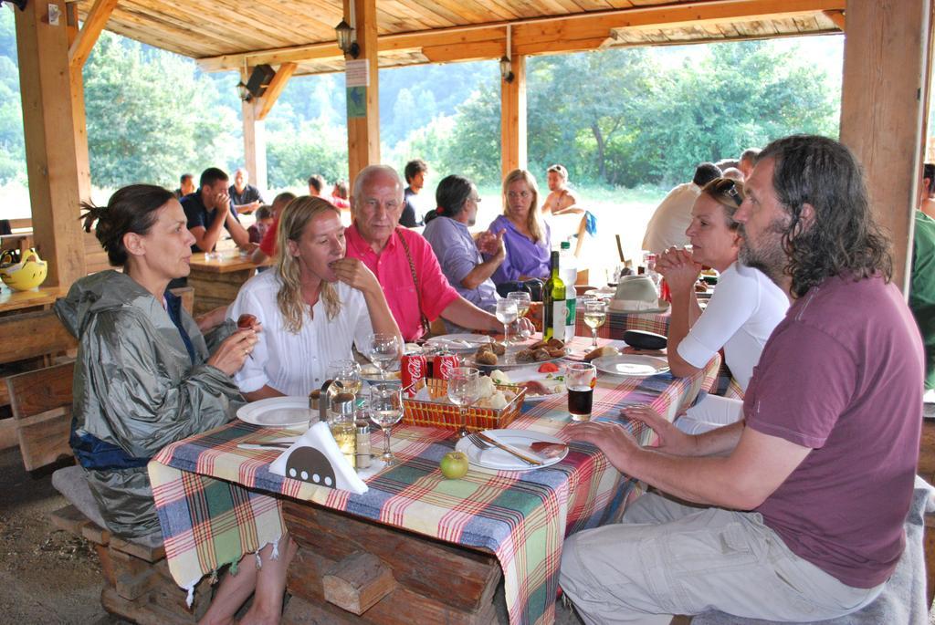 Rafting Camp Tara Center Tri Vodenice Bastasi Room photo